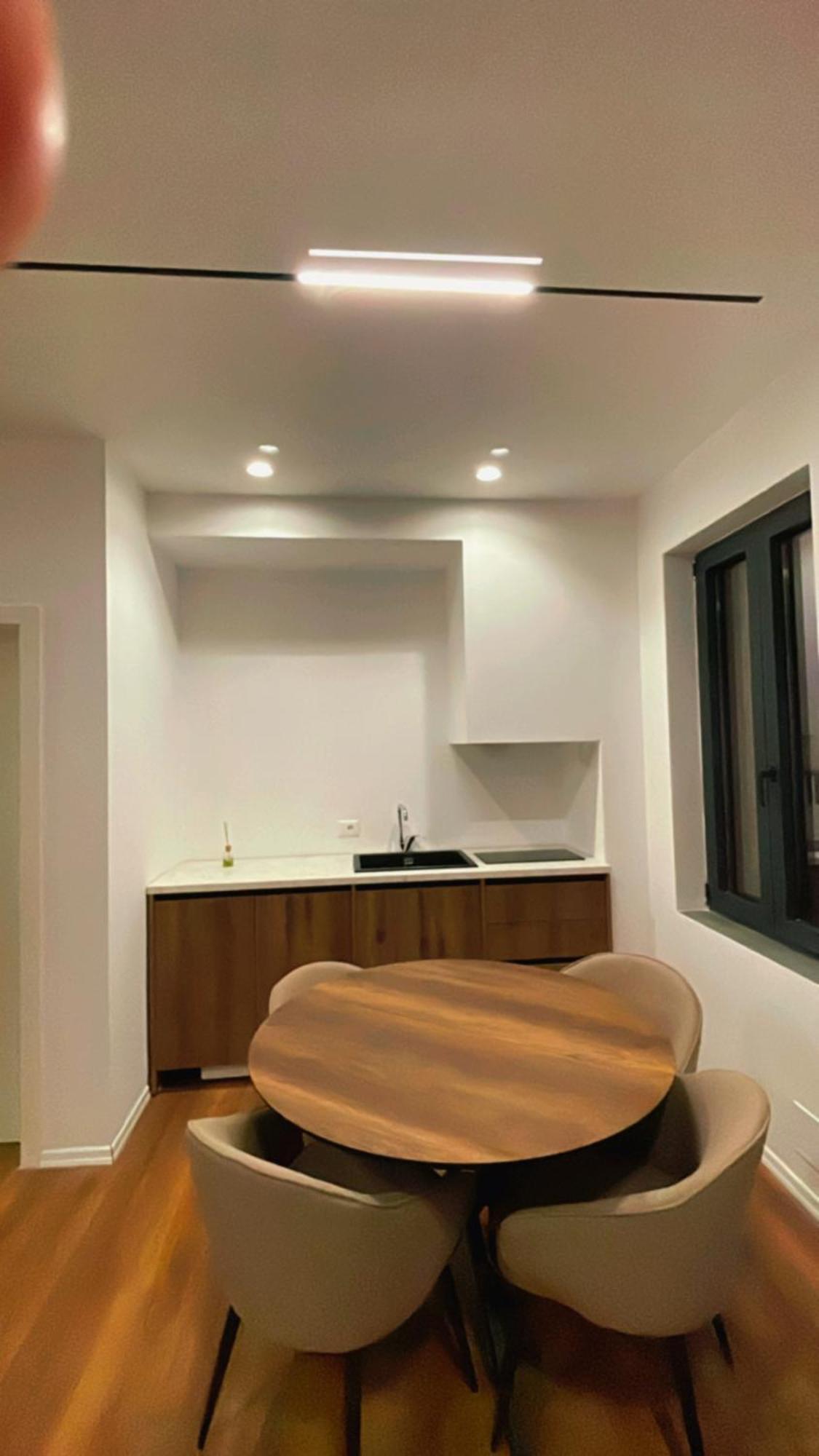 Nn Villa *